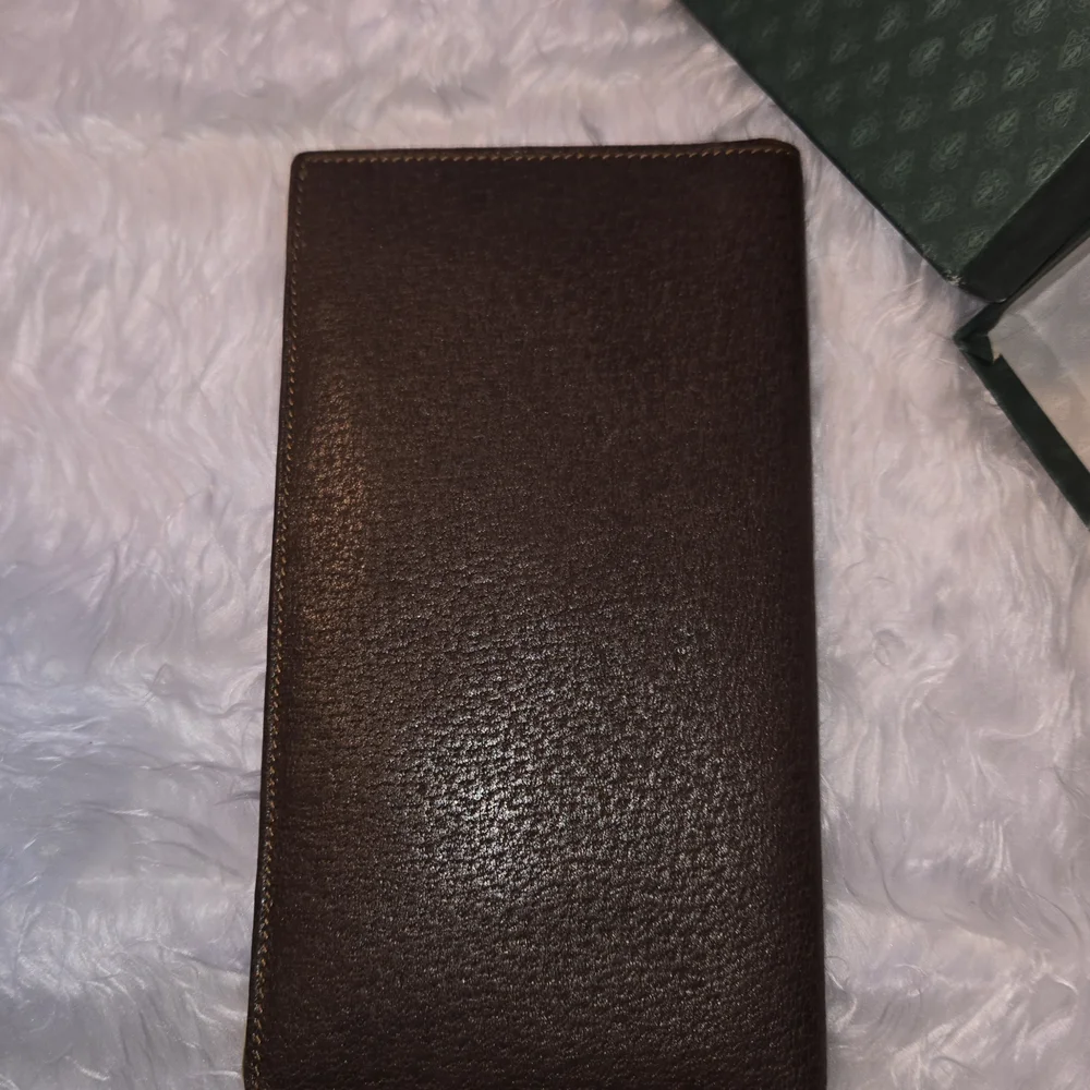 Gucci Vintage Brown Leather Long Bifold RARE Find Men's Breast Pocket Wallet